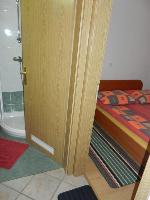 Hotel Gostilna Stara Posta Podkraj Exterior foto